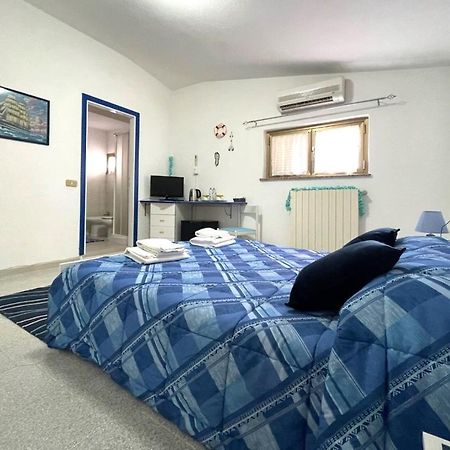 Imperia85 Lt Hotel Олбия Екстериор снимка