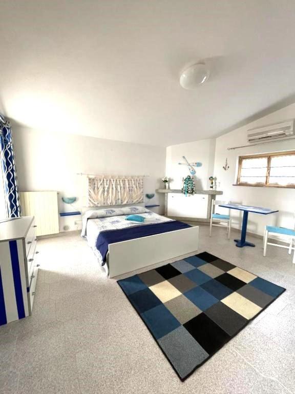 Imperia85 Lt Hotel Олбия Екстериор снимка